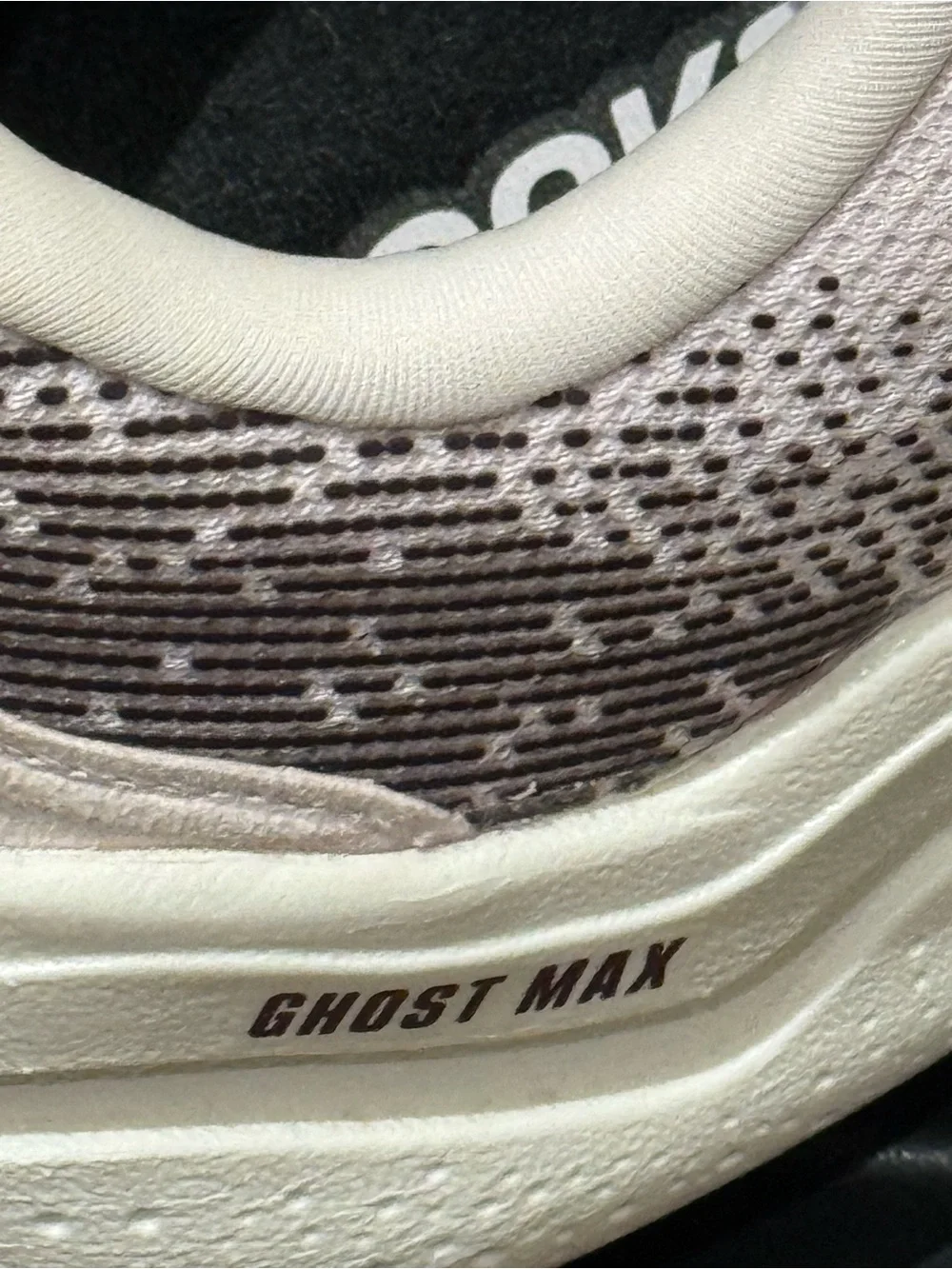 Brooks ghost max